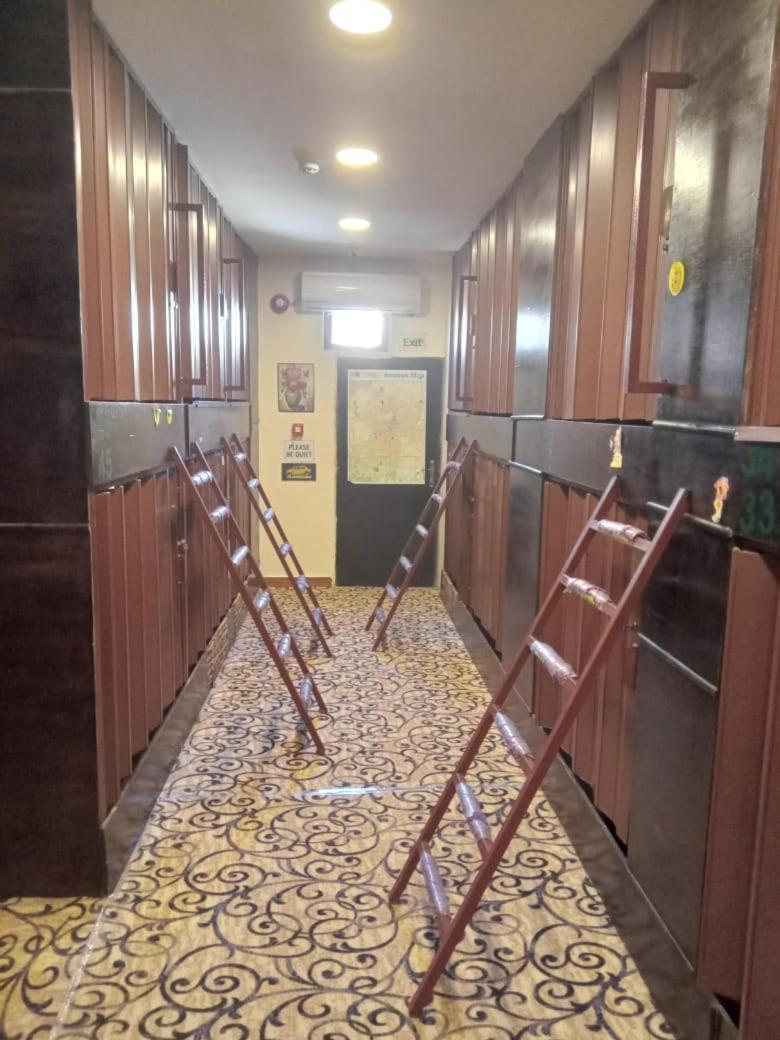 וואדי מוסא Petra Cabin Hostel מראה חיצוני תמונה